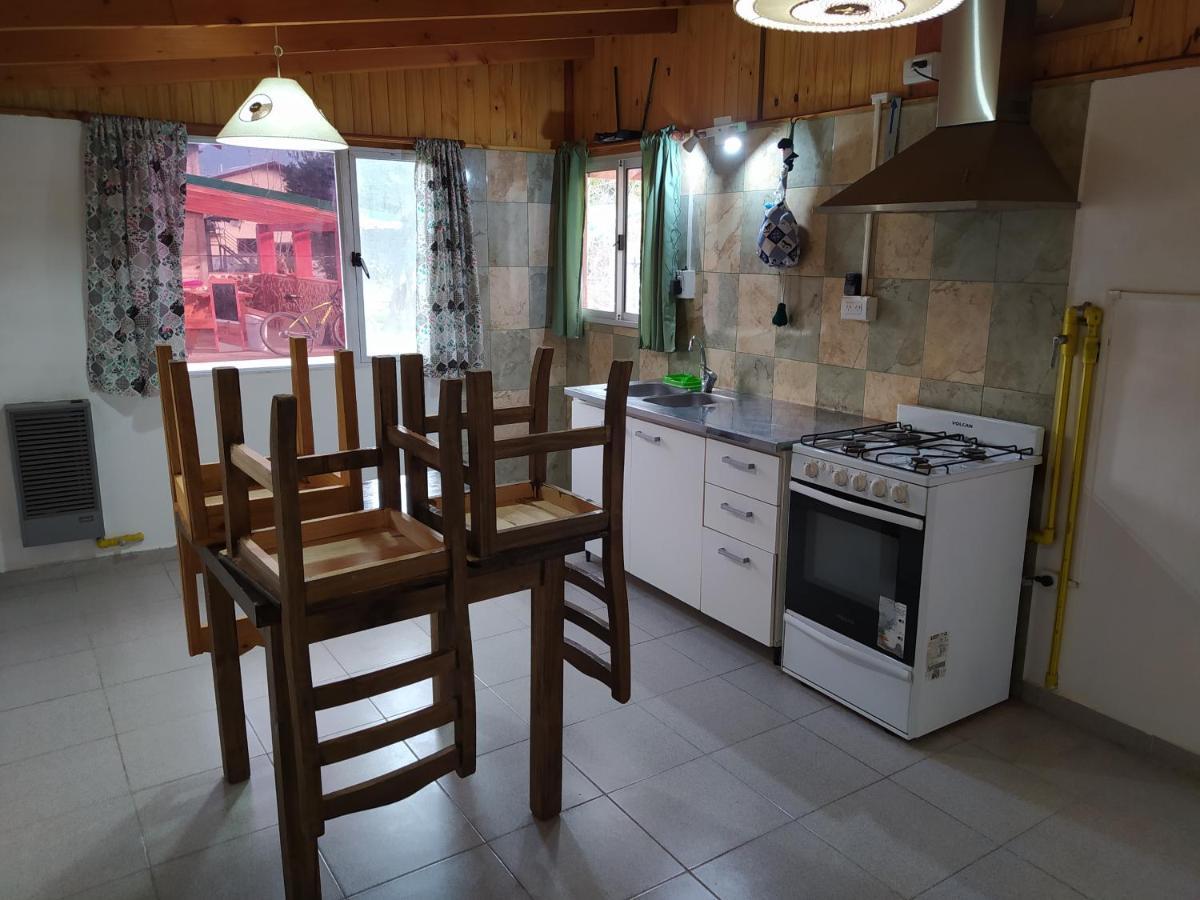 لاغو بويلو Huellas Hostel المظهر الخارجي الصورة
