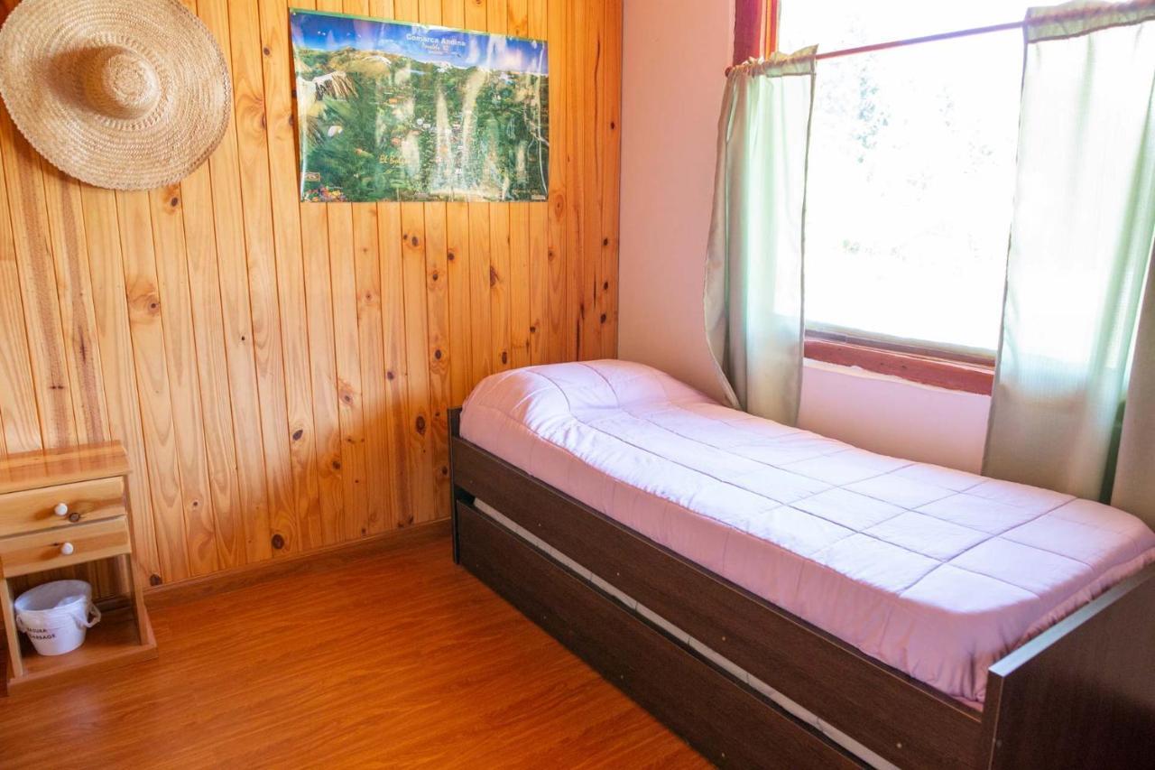 لاغو بويلو Huellas Hostel المظهر الخارجي الصورة